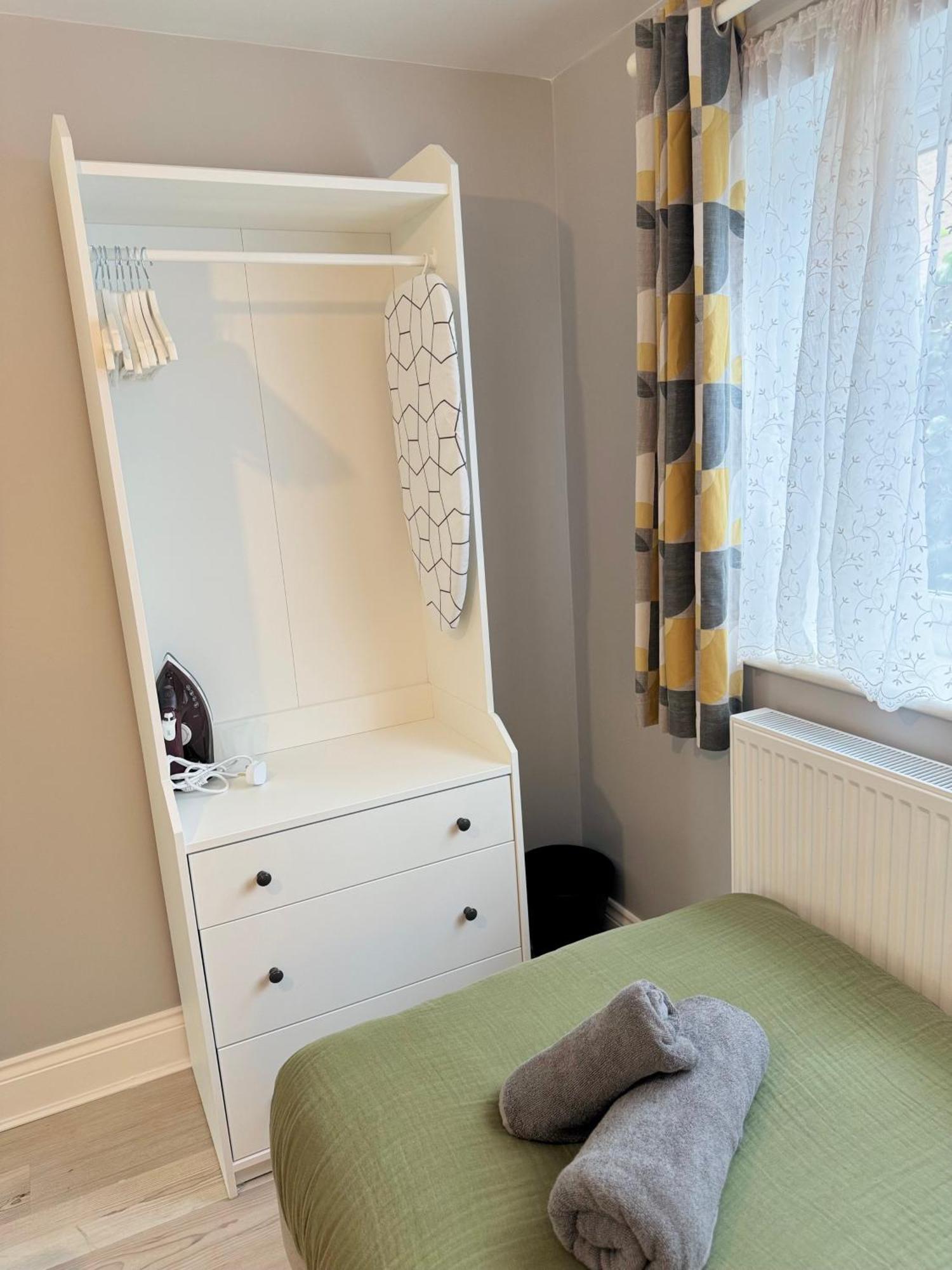 Garden 1-bed Flat 30min To Downtown & Free Parking Apartamento *